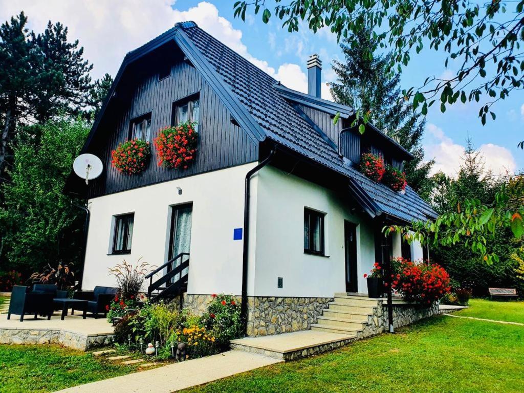 Plitvice Retreat Apartments Rudanovac Exteriör bild
